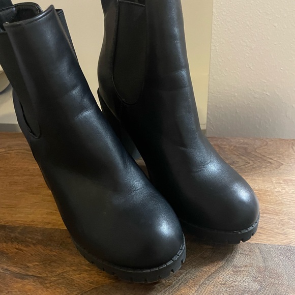 Top Moda booties - Picture 3 of 3